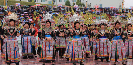 廣西環(huán)江毛南族自治縣喜迎30周年華誕